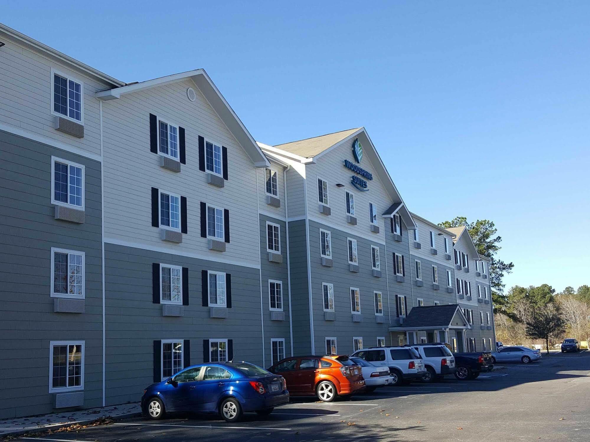 Extended Stay America Select Suites - Charleston - Ashley Phosphate Rd. North Charleston Buitenkant foto