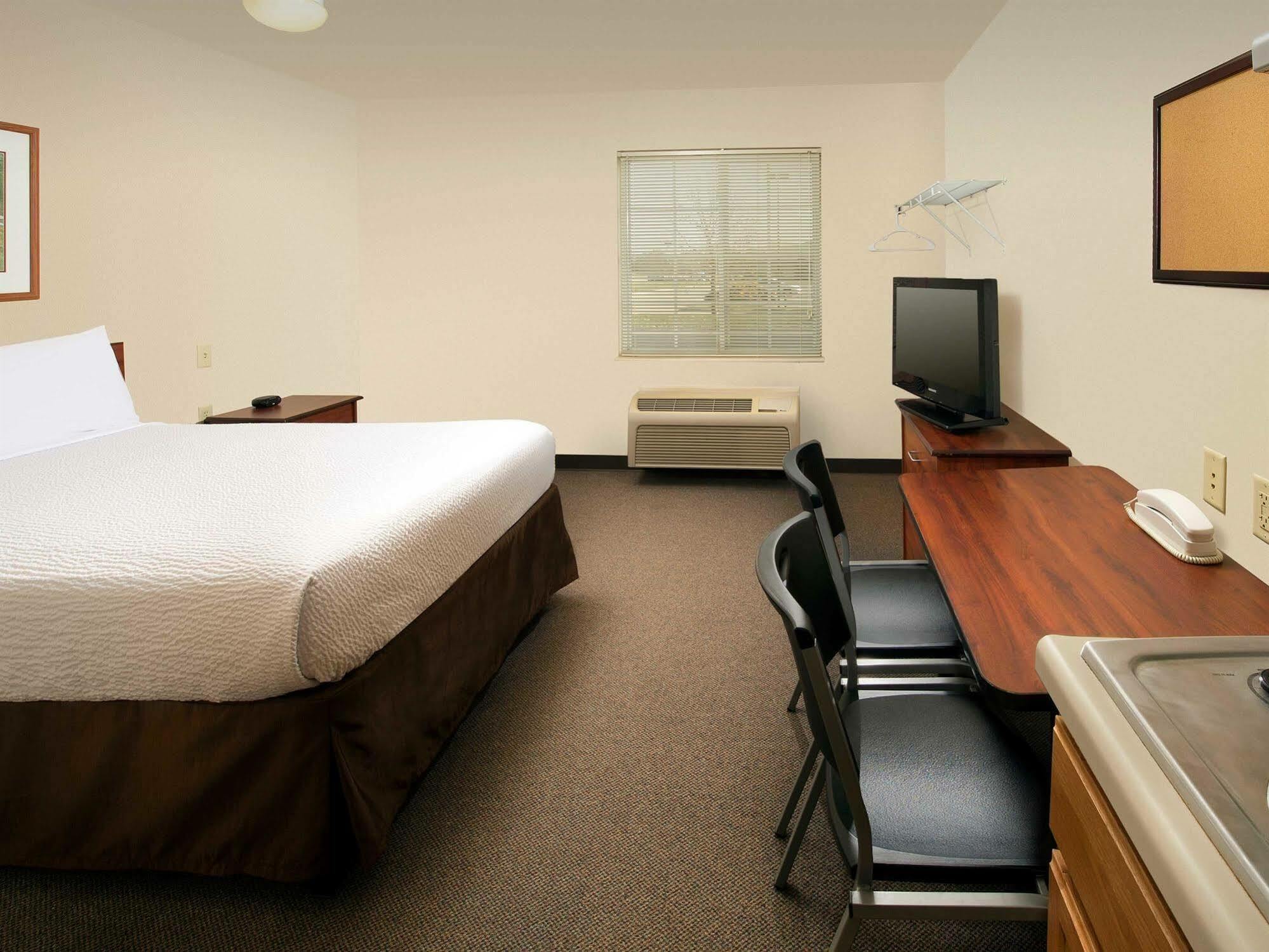 Extended Stay America Select Suites - Charleston - Ashley Phosphate Rd. North Charleston Buitenkant foto